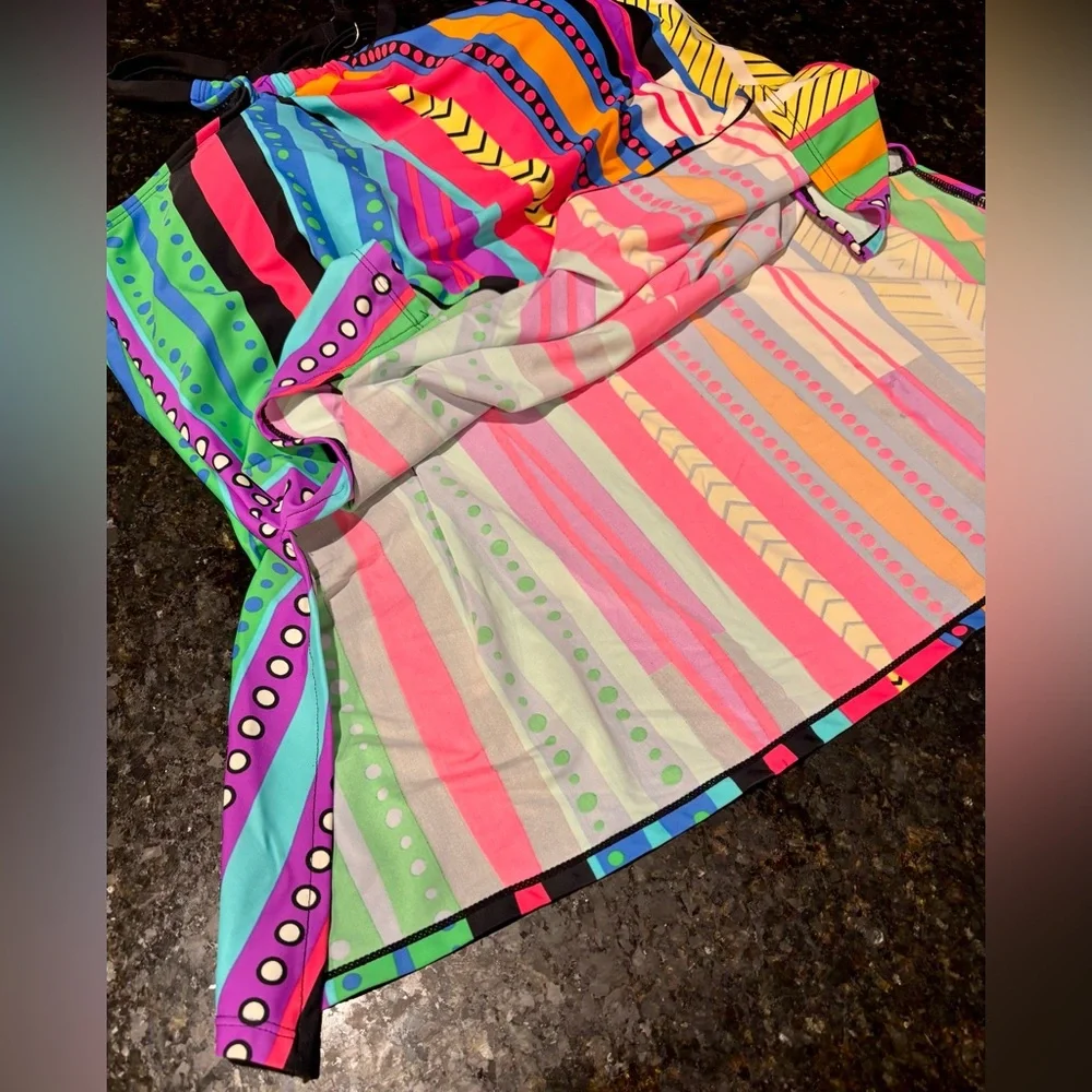 ⛱️VitoRicci Strappy Tankini Multicolor Geometric Print Long Length Side Vents⛱️
